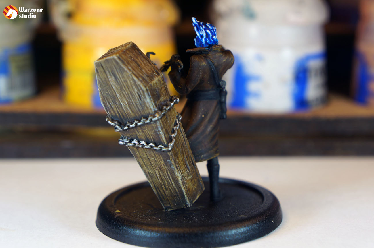 http://warzonestudio.com/image/catalog/blog/Wood-paint/how-to-paint-wood07.jpg