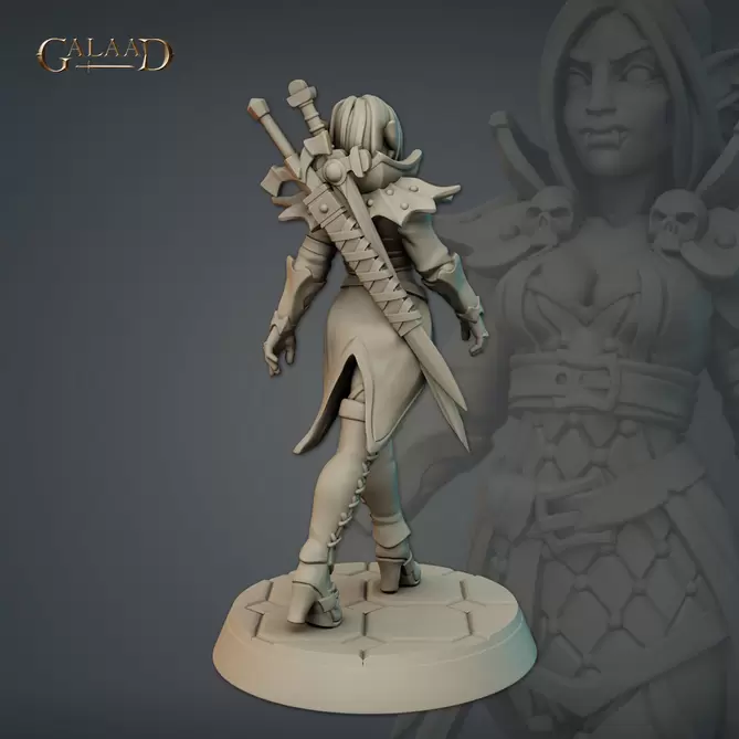 Miniature: Female Vampire 4