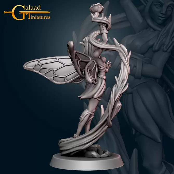 Miniature: Fairy Cleric