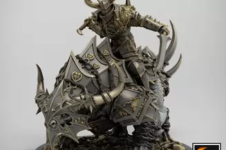 Miniature: Akari Rider (Dual Swords)
