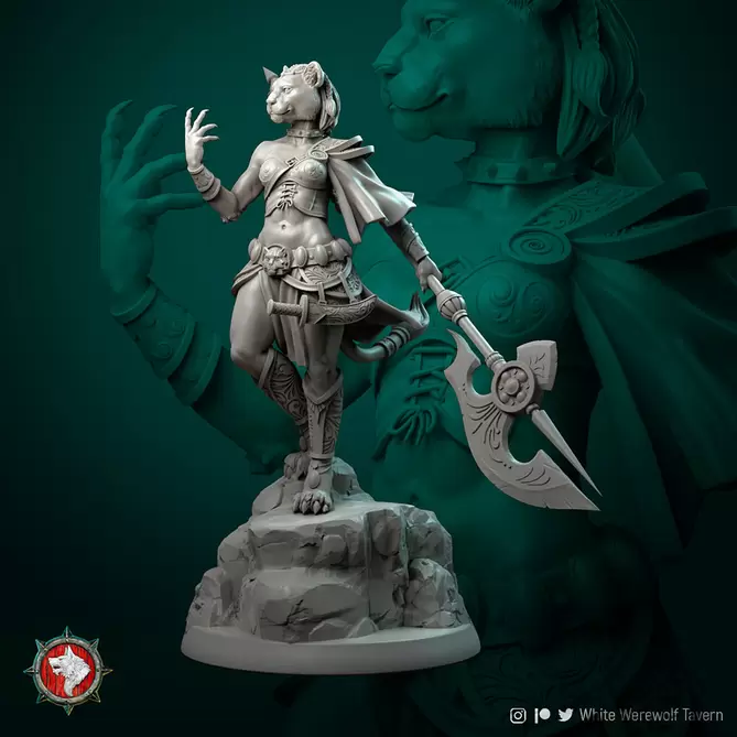Miniature: Auria 32mm